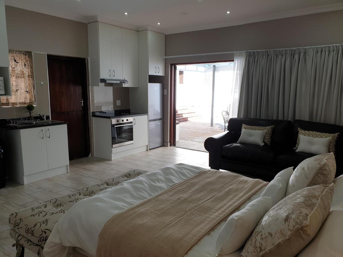 Pongola Road Self Catering Accommodation Uitenhage 外观 照片