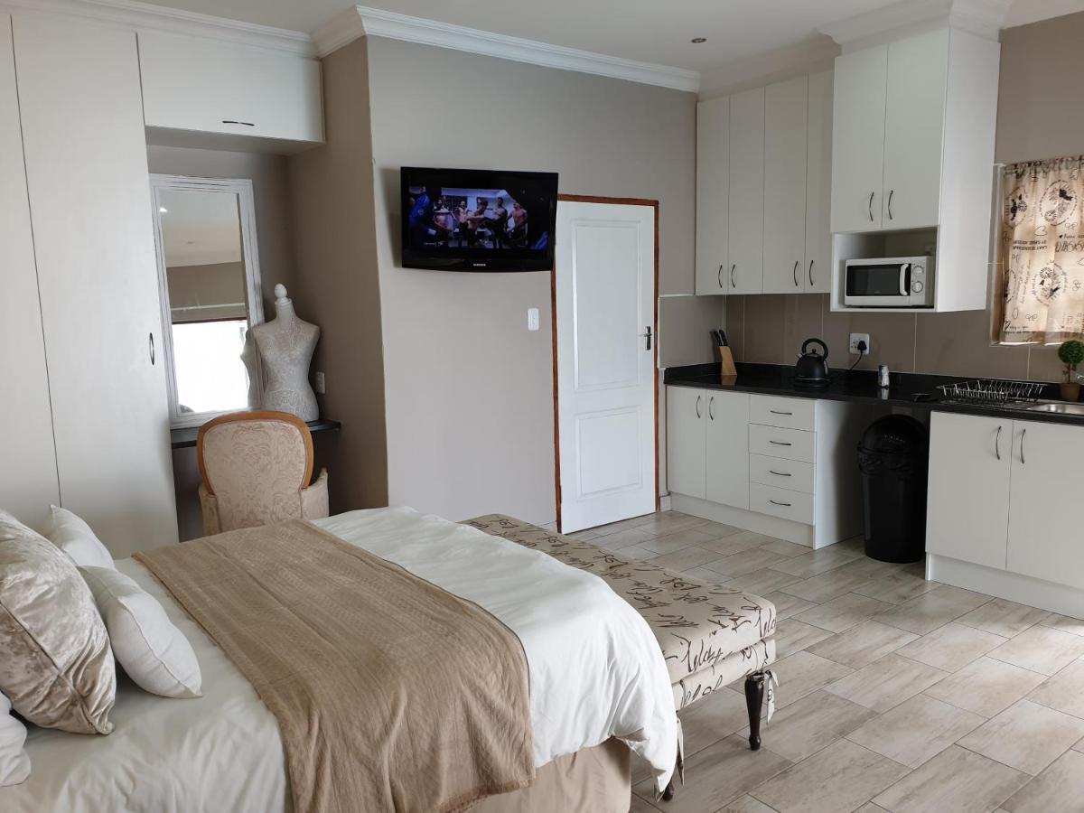 Pongola Road Self Catering Accommodation Uitenhage 外观 照片