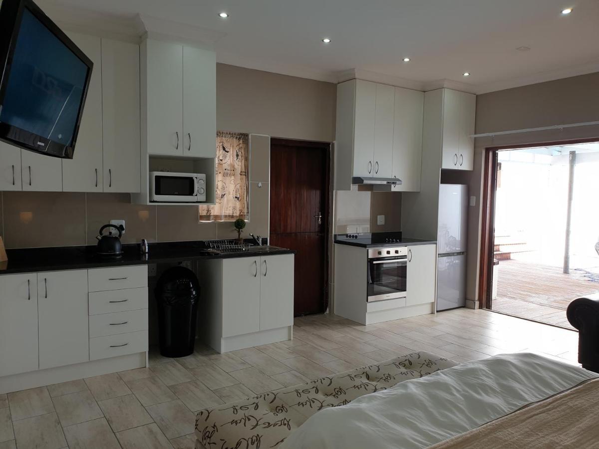 Pongola Road Self Catering Accommodation Uitenhage 外观 照片
