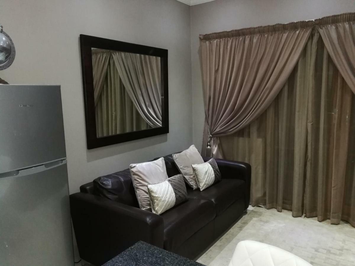 Pongola Road Self Catering Accommodation Uitenhage 外观 照片