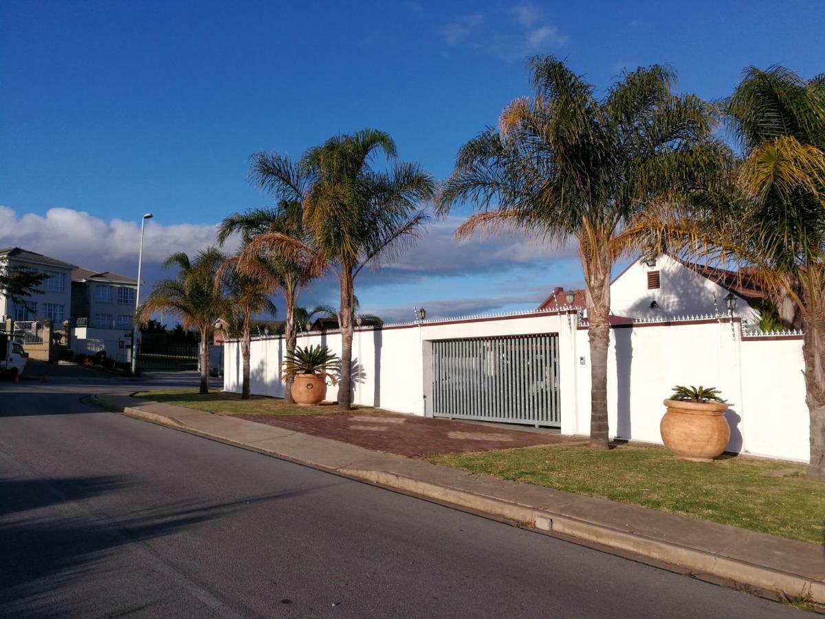 Pongola Road Self Catering Accommodation Uitenhage 外观 照片