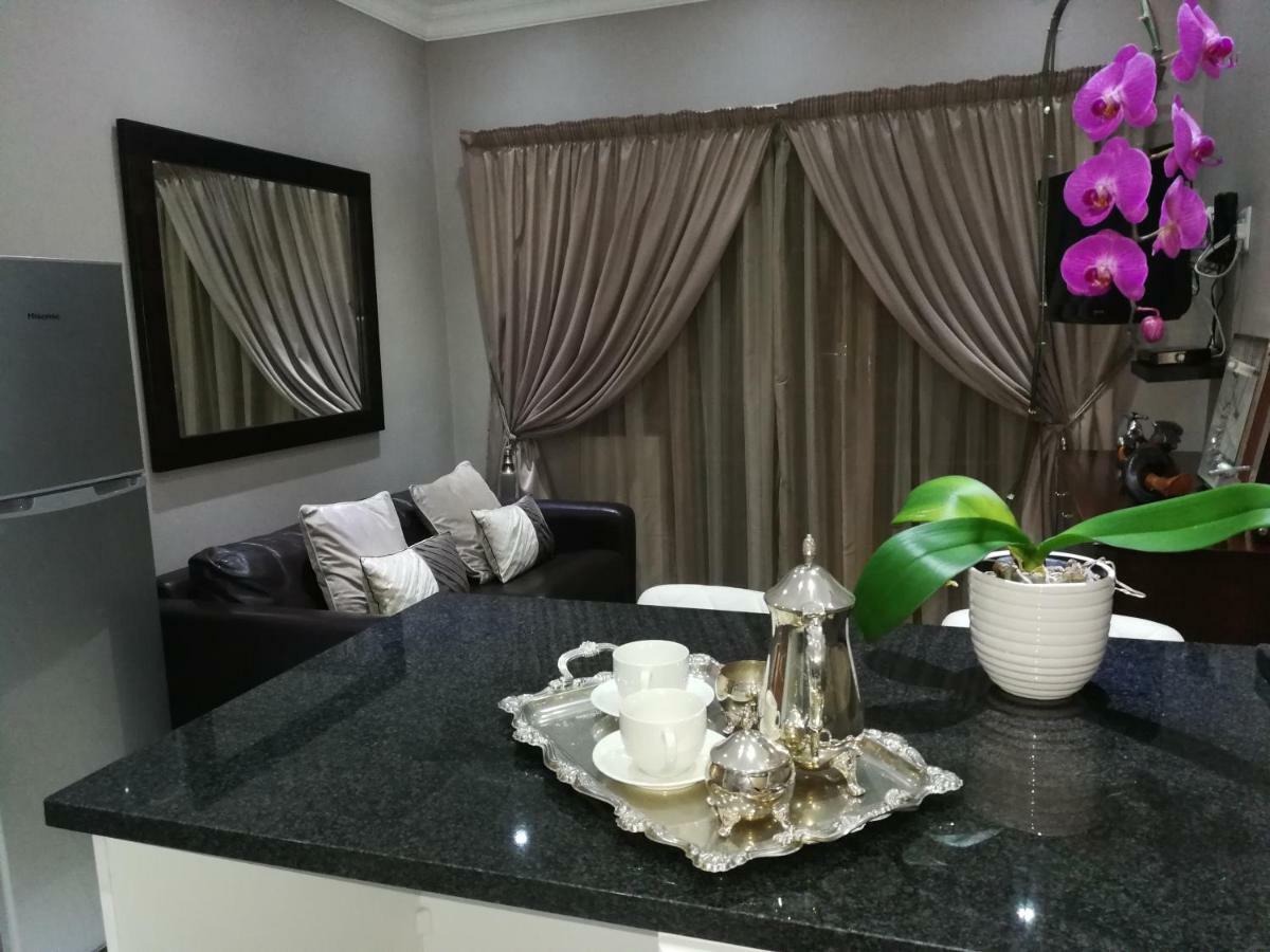 Pongola Road Self Catering Accommodation Uitenhage 外观 照片
