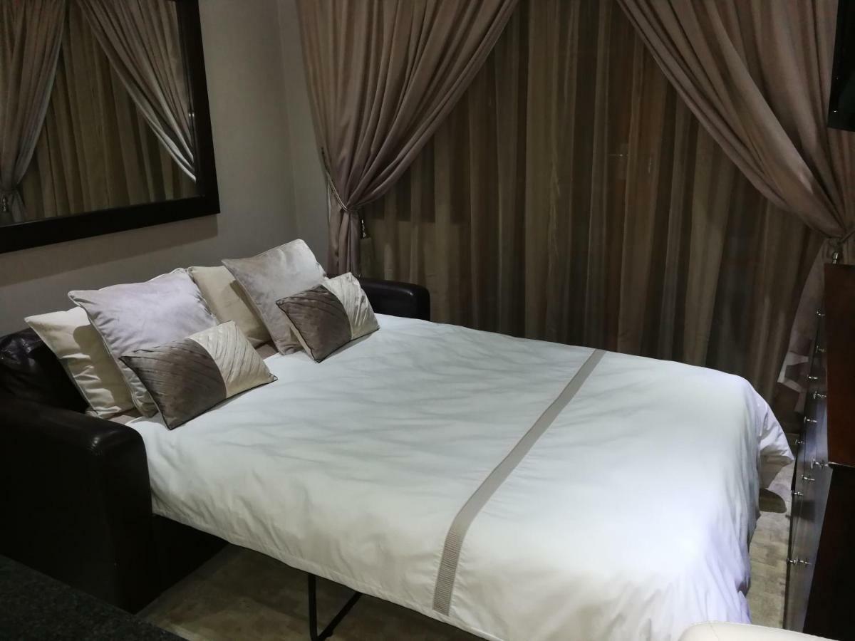 Pongola Road Self Catering Accommodation Uitenhage 外观 照片